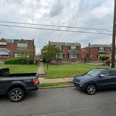 7422 Battersby St, Philadelphia, PA 19152