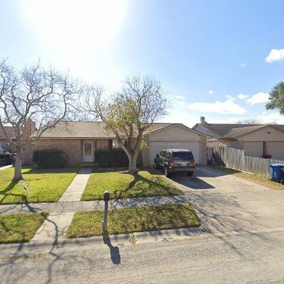 7441 Spitfire Dr, Corpus Christi, TX 78412