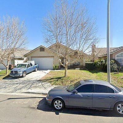 7453 Marshall Ct, Highland, CA 92346