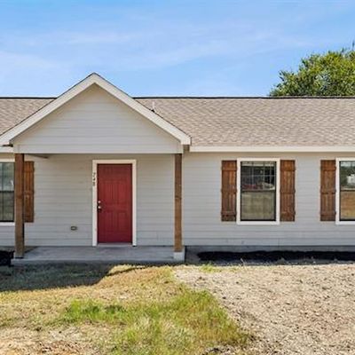 748 Jay Bird Ln, Springtown, TX 76082