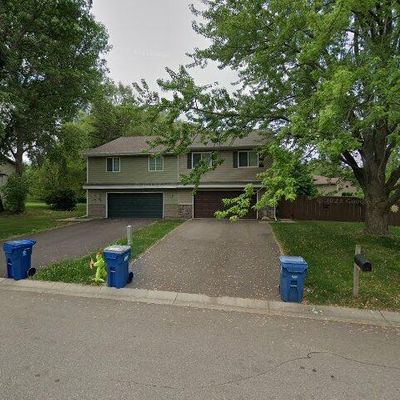 7514 Upper 167 Th St W, Lakeville, MN 55044