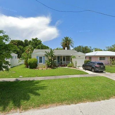 752 Lantana Ave, Clearwater Beach, FL 33767