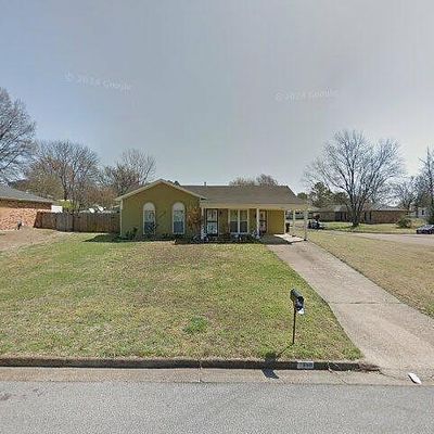 7590 Amhurst Dr, Southaven, MS 38671