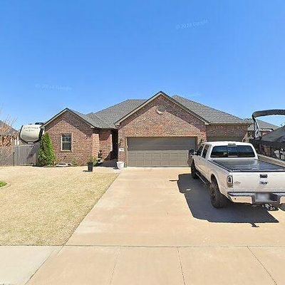 760 Douglas St, Pea Ridge, AR 72751