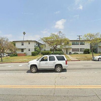 7606 1/4 Crenshaw Blvd, Los Angeles, CA 90043