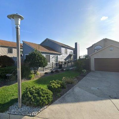 7733 C St, Chesapeake Beach, MD 20732