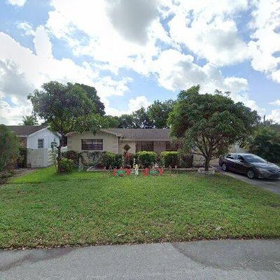 7750 Shalimar St, Miramar, FL 33023