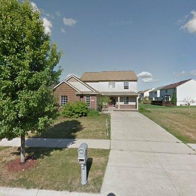 7895 Shire Ln, Ypsilanti, MI 48197