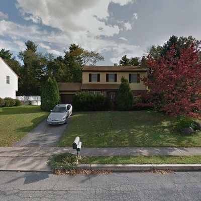 918 Suellen Dr, Reading, PA 19605