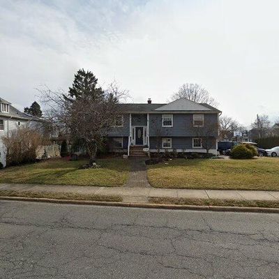 919 Ocean Rd, Spring Lake, NJ 07762