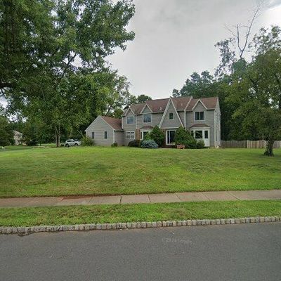 92 Monroe Ave, Belle Mead, NJ 08502