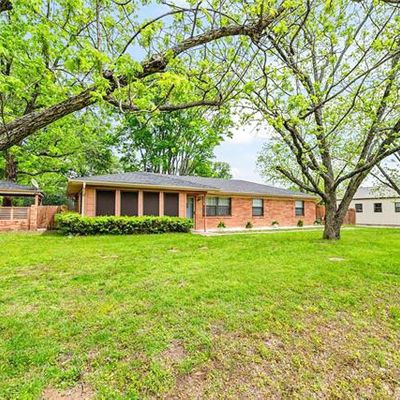 920 Kings Ln, Mineola, TX 75773