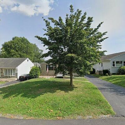 922 Belmont Ave, Secane, PA 19018