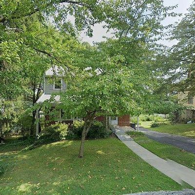 924 Woodside Ave, Secane, PA 19018