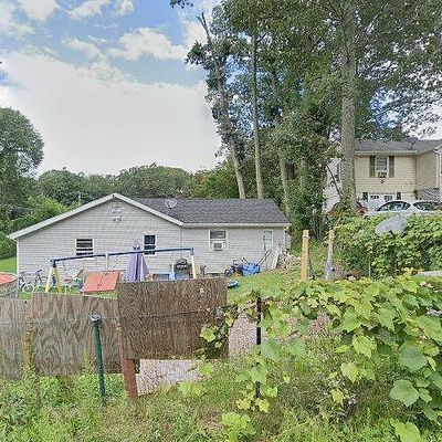 1 Oak Trl, Danbury, CT 06811