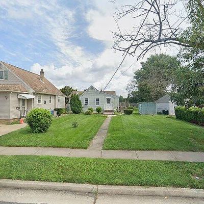 10 Onka St, Manville, NJ 08835