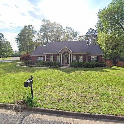 101 Manchester Ct, Prattville, AL 36067