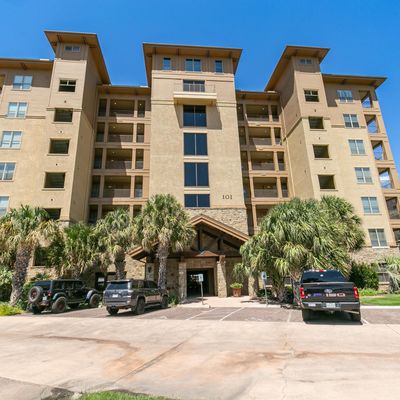 101 West Bank #37, Horseshoe Bay, TX 78657