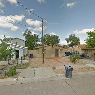 1011 Arno St Ne, Albuquerque, NM 87102