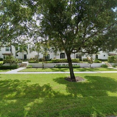 1020 6 Th St S, Naples, FL 34102