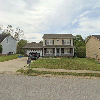 1028 Ishee Dr, Clarksville, TN 37042