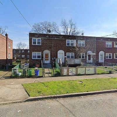 1030 Collings Rd, Camden, NJ 08104