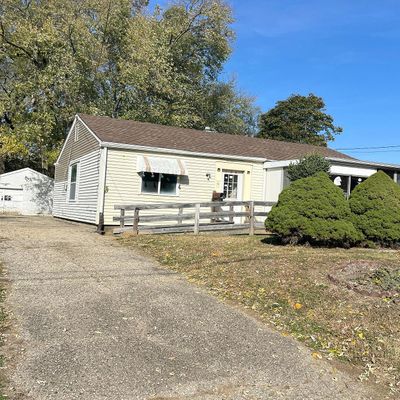 104 Algonquin Rd, Marquette Heights, IL 61554