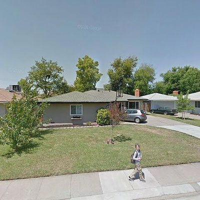 8849 Halverson Dr, Elk Grove, CA 95624