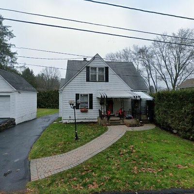 89 Lehman Ave, Dallas, PA 18612