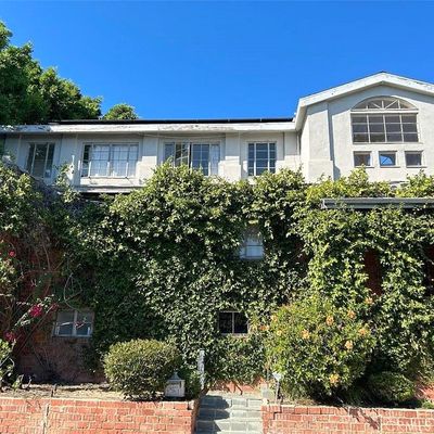 8951 Appian Way, Los Angeles, CA 90046