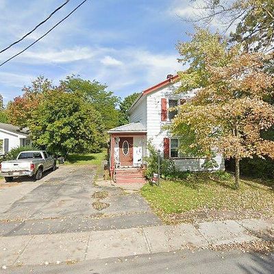 9 Huff St, Waterloo, NY 13165