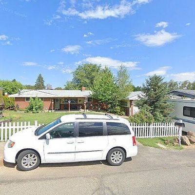 9 N 42 Nd Ave, Yakima, WA 98908