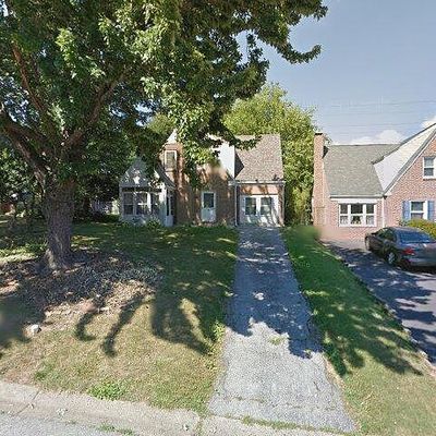 9 N Stuyvesant Dr, Wilmington, DE 19809