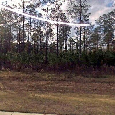 90 Oak Grove Ln, Quincy, FL 32351