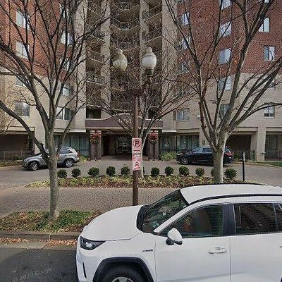 901 N Monroe St #209, Arlington, VA 22201