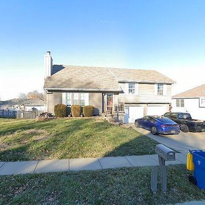 904 E 15 Th St, Kearney, MO 64060