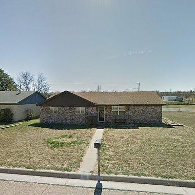 908 Brookside St, Sweetwater, TX 79556