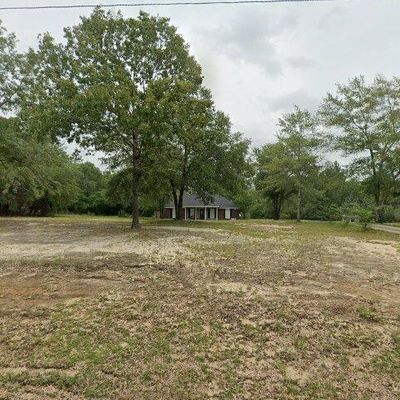 1106 C F Ward Rd, Lucedale, MS 39452