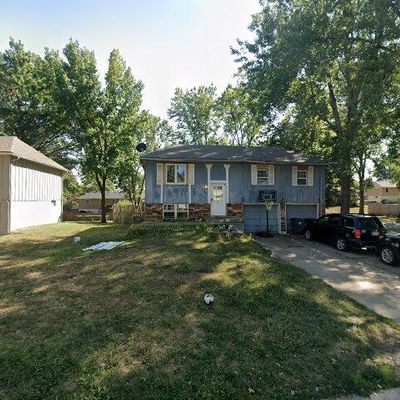 1119 Nw Golfview Dr, Grain Valley, MO 64029