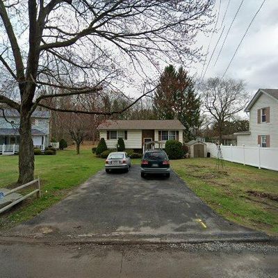 112 Ontario St, Peckville, PA 18452