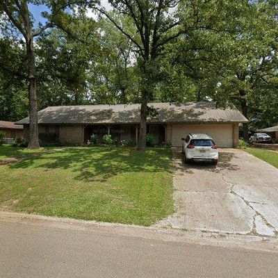 114 Fern Valley Rd, Brandon, MS 39042