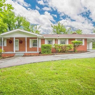 114 Loveliss Street, Kingston, TN 37763