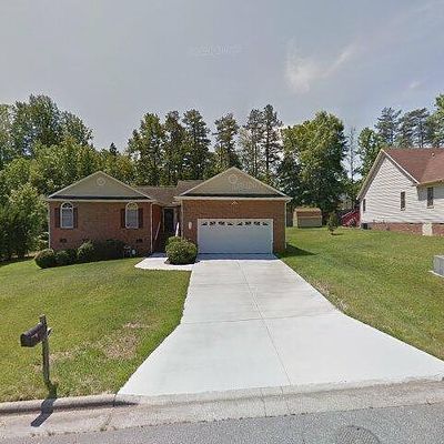 117 Brook Pine Dr, Greensboro, NC 27406