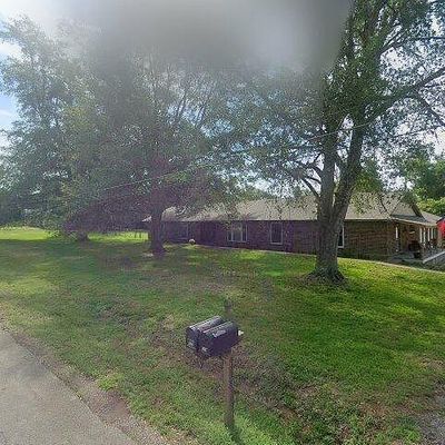 119 Montgomery St, Elkhart, TX 75839