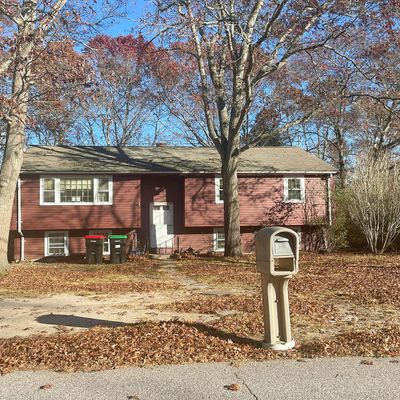 12 Flint Locke Drive, Plymouth, MA 02360