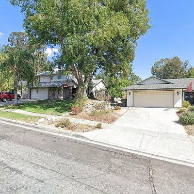 10460 Alta Loma Dr, Rancho Cucamonga, CA 91737