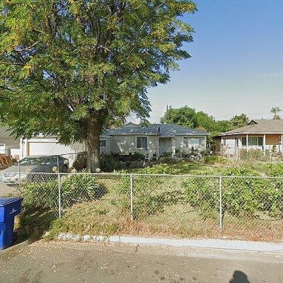 10615 Wolfe Ave, Riverside, CA 92505