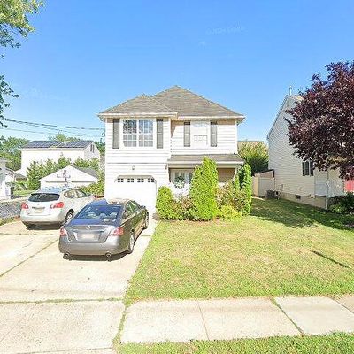 11 Atlantic Avenue, Aberdeen, NJ 07747