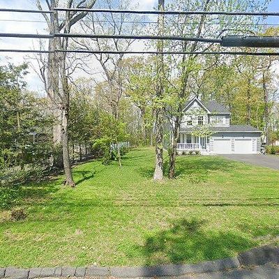 110 Mount Laurel Rd, Hainesport, NJ 08036