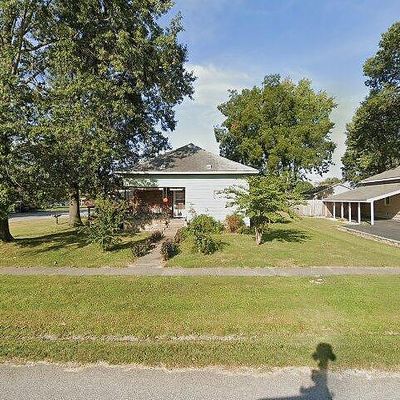 1300 N Logan St, Marion, IL 62959